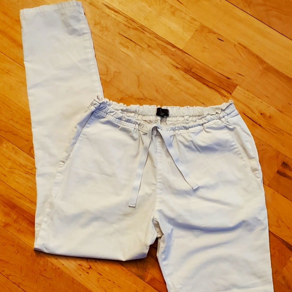 Jaanuu white scrub pants, women's small